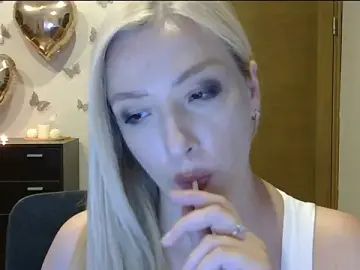 Stripchat Free Live Porn of Wild_Silk_Desire