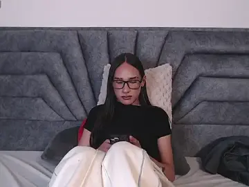 Stripchat Sex Cam of Sam_cielo