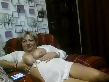 Stripchat Nude Webcam of bialoba7
