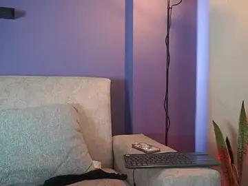 Stripchat Sex Cam of roselinedior