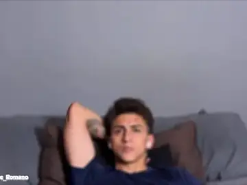 Stripchat Watch Live Sex Cams of salvatore_romanoo