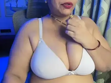 Stripchat Watch Live Sex Cams of tarivishu11