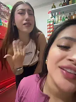 Stripchat Free Live Porn of Sara_fun