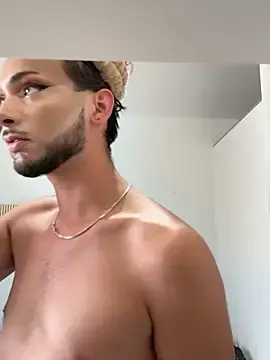 Stripchat Free Live Porn of Gipsyboysteve