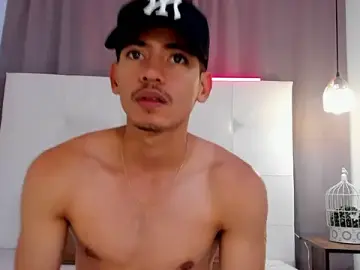 Stripchat Live Sex of Alejo-and-Thiago
