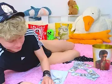 Stripchat Best live sex cam show of LandelRay