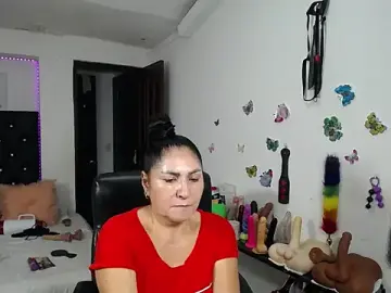 Stripchat Watch Live Sex Cams of mature_bigboobs10