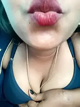 Stripchat Best live sex cam show of Usha_kannada