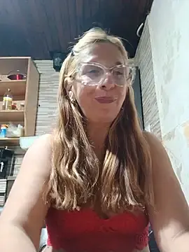 Stripchat Nude Webcam of cari75