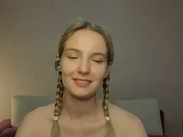 Stripchat Sex Cam of HongTomczak