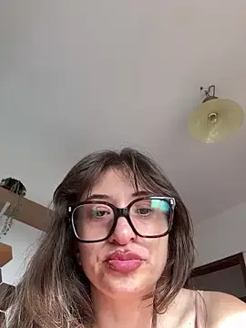 Stripchat Sex Cam of gabyenlalunax