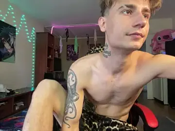 Stripchat Live Porn of Mike_severi2