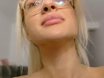 Stripchat Watch Live Sex Cams of LovelyBianca