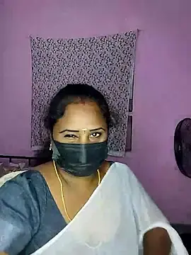 Stripchat Live Sex of Tamil_devagi
