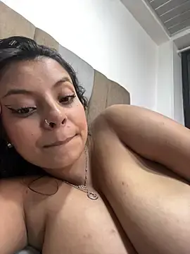 Stripchat Sex Cam of RsellAmb