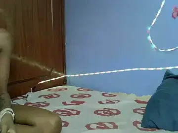 Stripchat Live Sex Cam of Queen_slim2