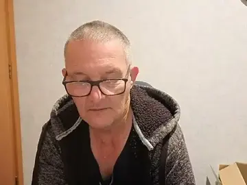 Stripchat Live Sex of daddy_man