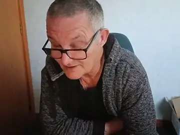 Stripchat Live Sex of daddy_man