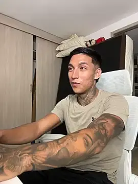 Stripchat Nude Webcam of sendfer