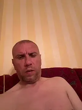 Stripchat Sex Cam of sashaalexandru