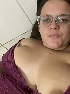 Stripchat Sex Chat of Laryssinha_69