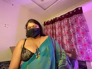 Stripchat Adult Webcams of LouleyRani_