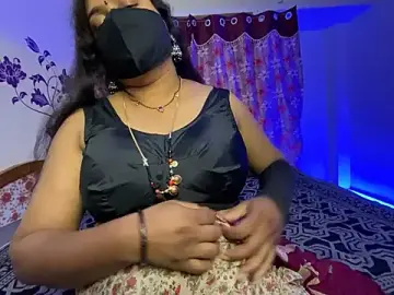 Stripchat Best live sex cam show of LouleyRani_