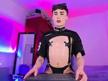 Stripchat Best live sex cam show of SebastianHilton