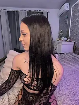 Stripchat Live Sex Cam of Olivia_Noor