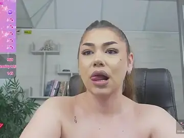 Stripchat Sex Chat of Ella_sweety