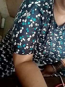 Stripchat Nude Webcam of Simran_008