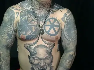 Stripchat Live Sex Cam of devilWithTats