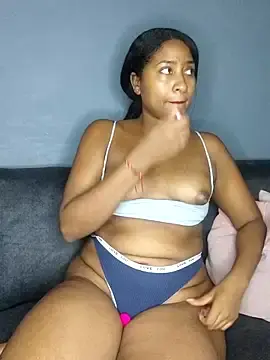 Stripchat Adult Webcam of Berry_Bans