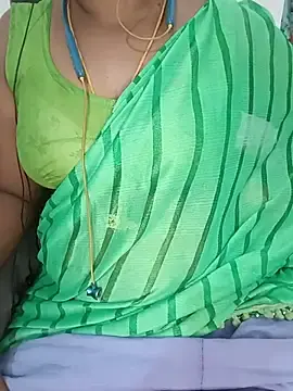 Stripchat Adult Webcam of Tamil-hotwife