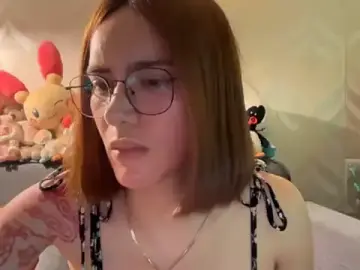 Stripchat Live Porn of Yhanbeaufort18