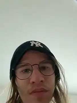 Stripchat Live Sex of YoungSebi