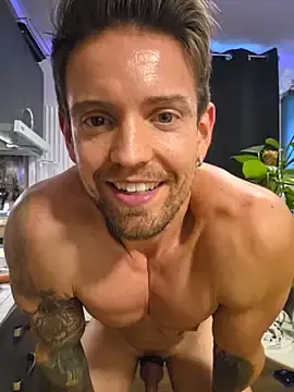 Stripchat Live Sex of Mystery_Mark