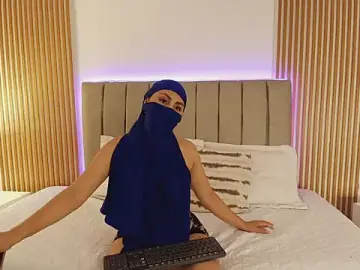 Stripchat Live Sex Cam of AlessandraRosee
