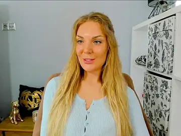 Stripchat Live Porn of AulloraHoney