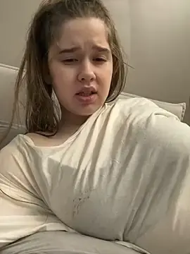 Stripchat Live Porn of HornyGirlH