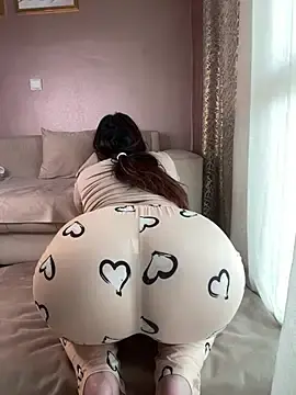 Stripchat Sex Cam of Hoot-Anime-