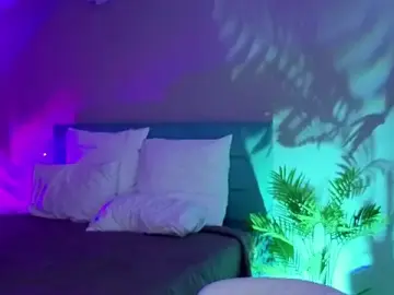 Stripchat Best live sex cam show of L1ittle_kitty_