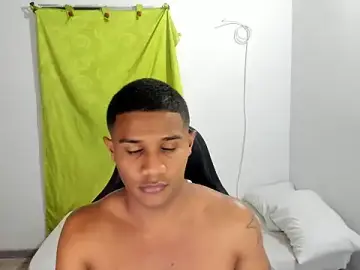 Stripchat Adult Webcam of corzoethan
