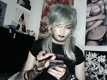 Stripchat Live Sex of kiiler_queen