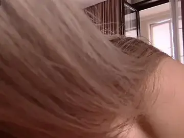Stripchat Free Live Porn of niki7377