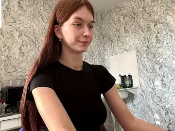 Stripchat Free Porn Cam of HinaDesire