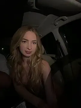 Stripchat Live Sex Cam of EvieEvans