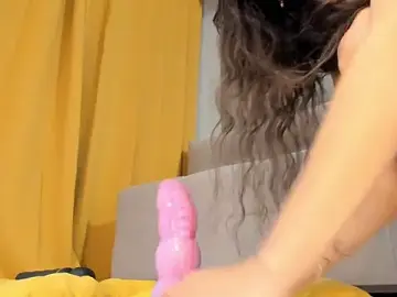 Stripchat Best Webcam of IreneHabibi