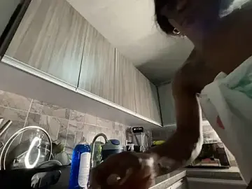 Stripchat Free Live Porn of Bustykeyla