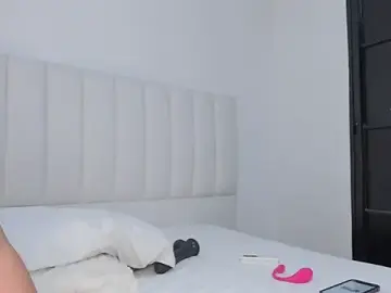 Stripchat Best live sex cam show of Hannahx__